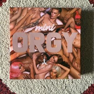 Jeffree Star Mini Orgy Eyeshadow Palette